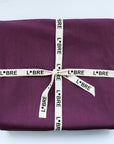 Tablecloth, Aubergine 150 x 250 cm.