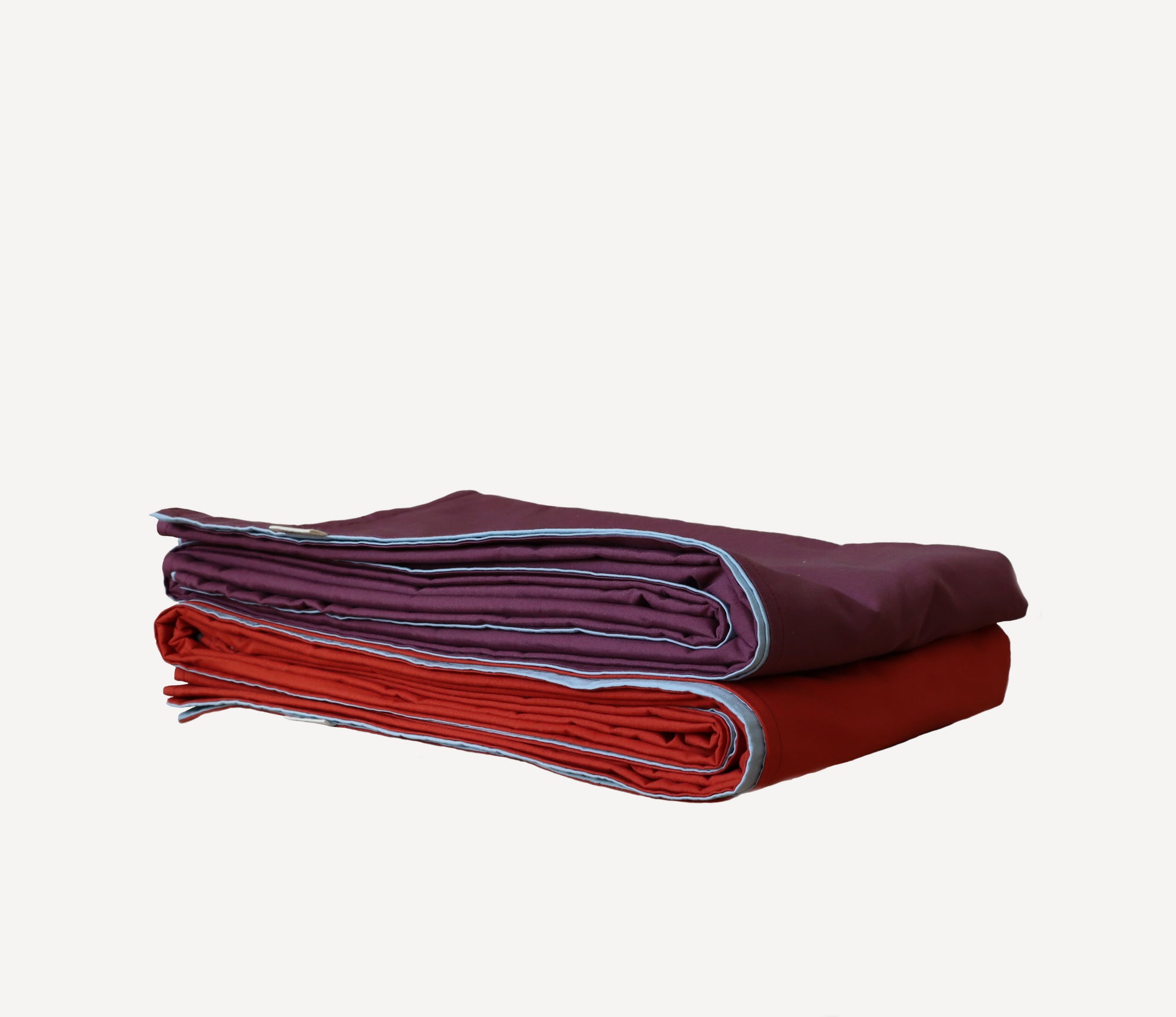 Two-coloured tablecloth Aubergine/Light blue